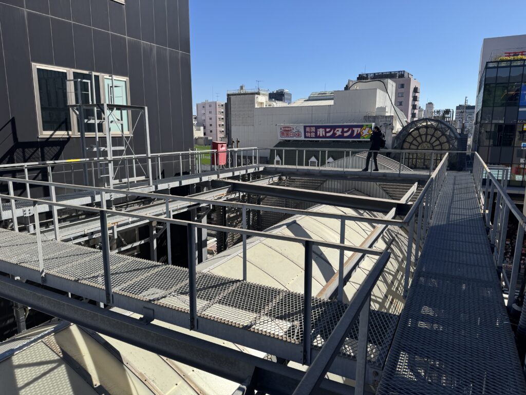 アーケードの屋根の様子